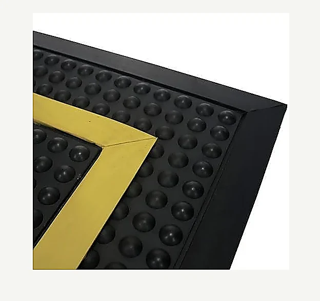 Anti-Fatigue Bubble Mat - Yellow and Black